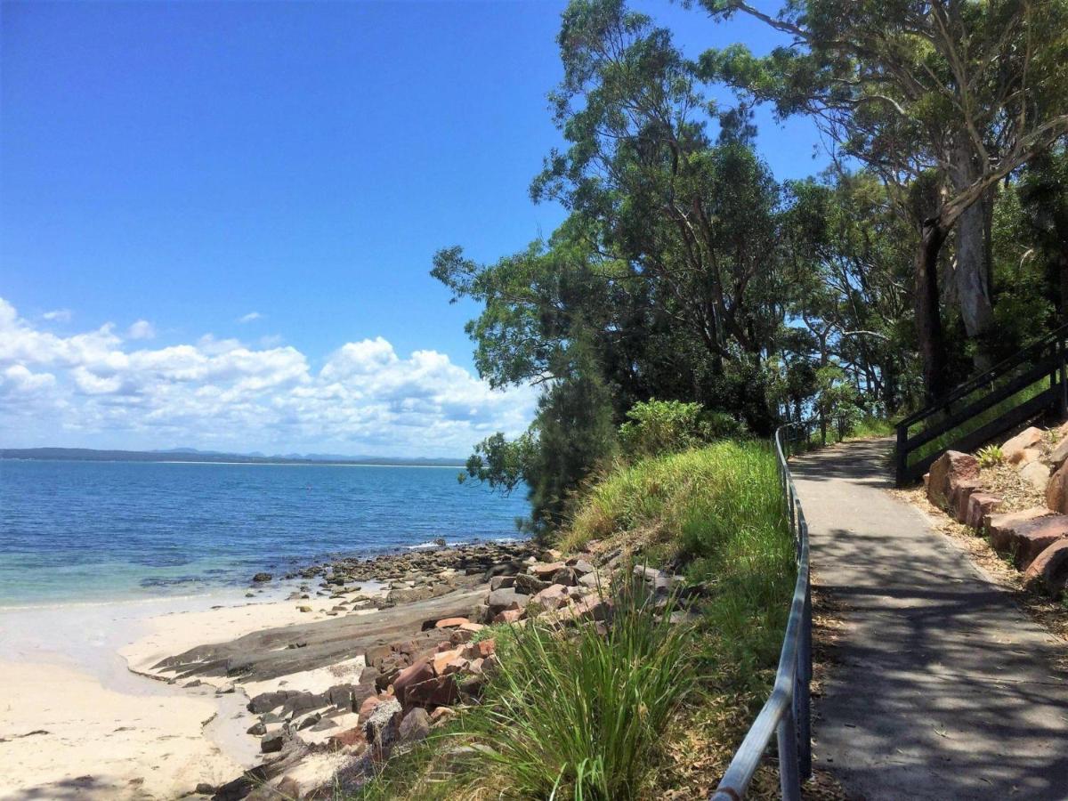 Dutchie'S Sand & Sea Beach House - Easy Walk To The Beach Nelson Bay Exterior foto